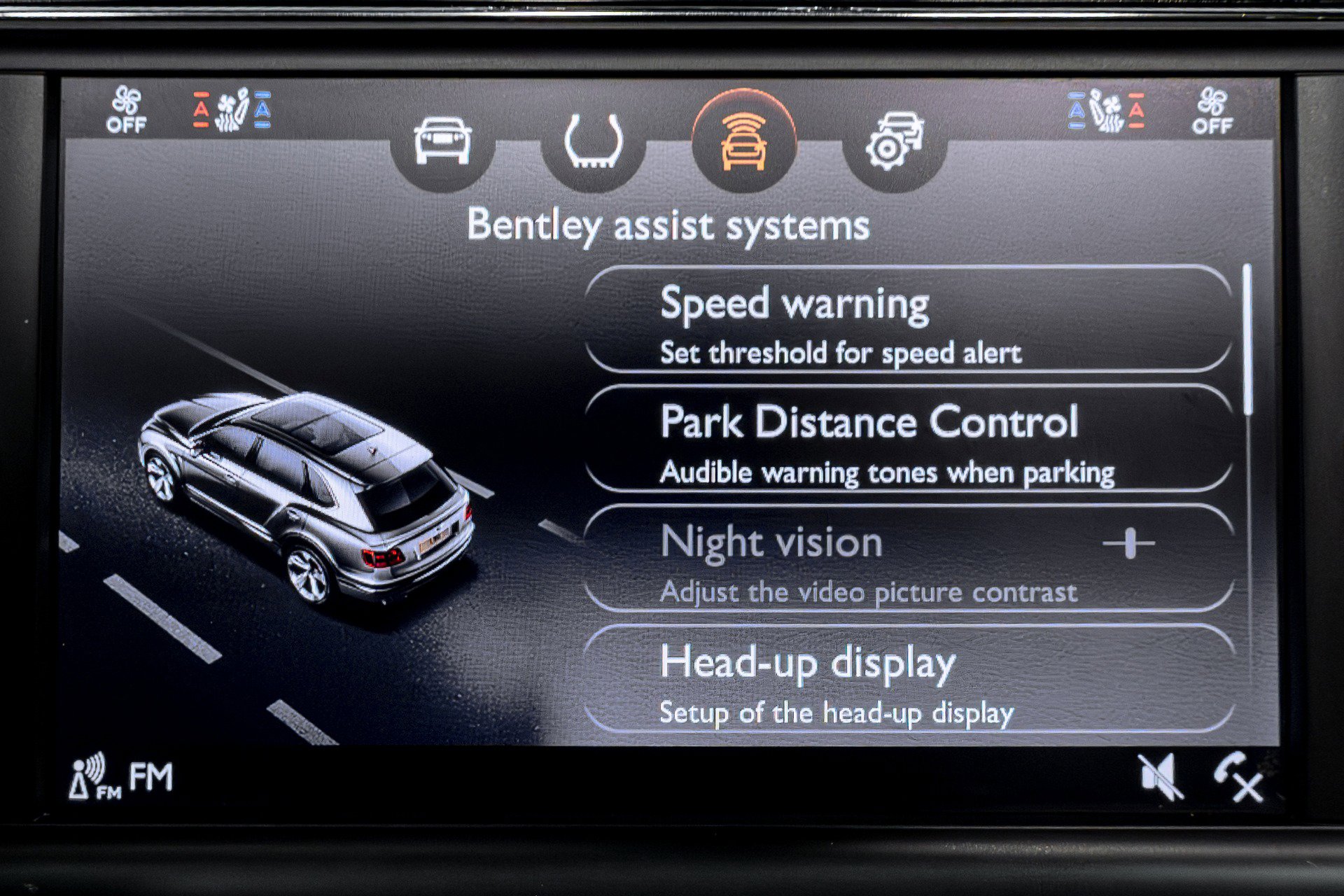 Used 2020 Bentley Bentayga Design Series image 67