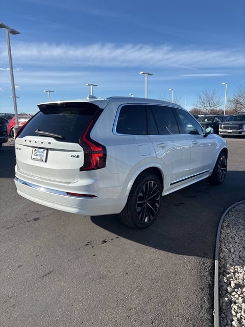 New 2026 Volvo XC90 B6 Plus w/ Protection Package Premier AWD/4WD image 3