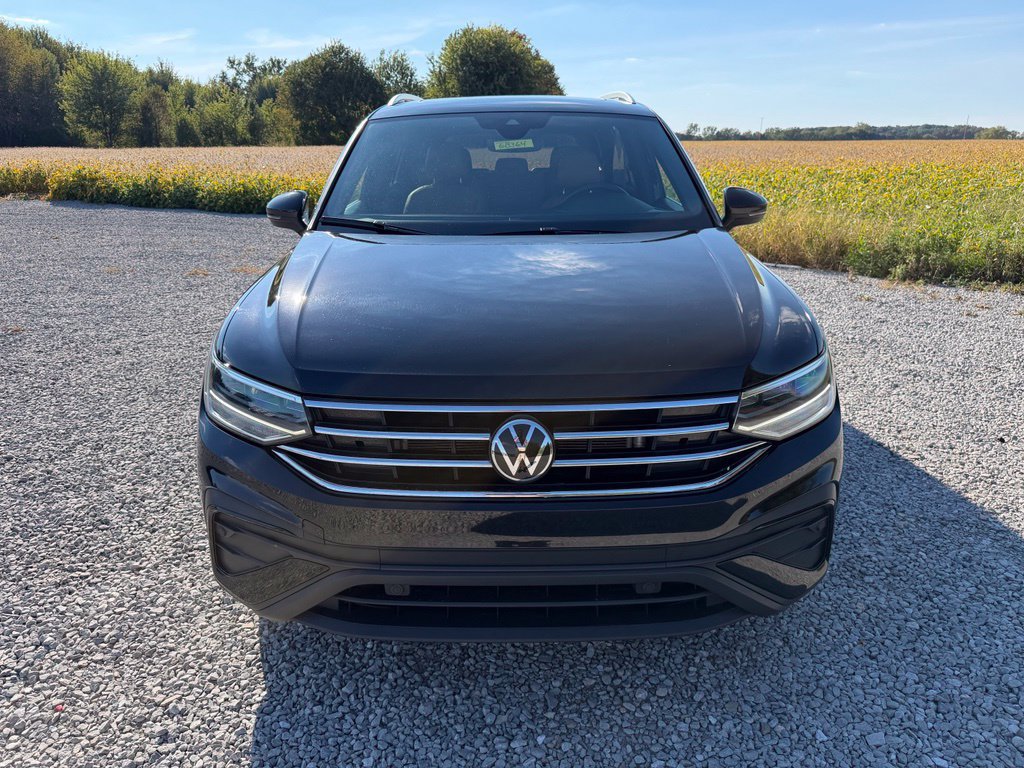 Used 2024 Volkswagen Tiguan SE FWD image 23
