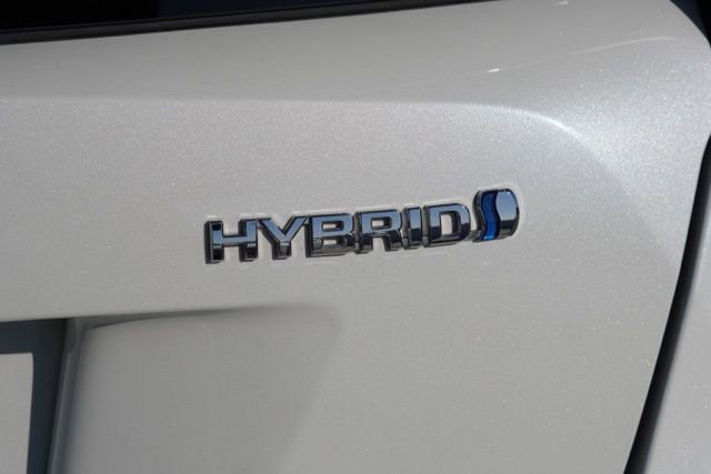 Used 2016 Toyota Prius Two image 11