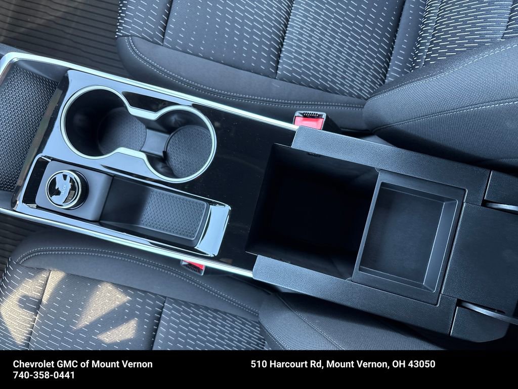 New 2026 Chevrolet Equinox LT w/ Safety and Technology Package FWD image 21