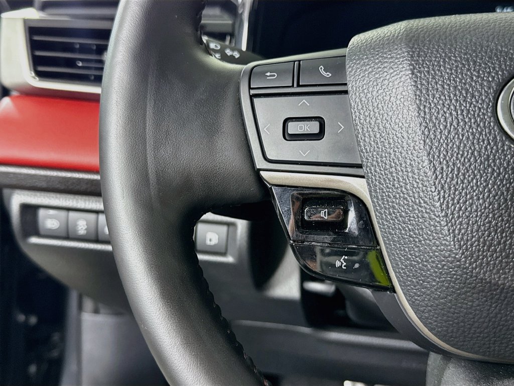 Certified 2025 Toyota Camry XSE AWD/4WD image 21
