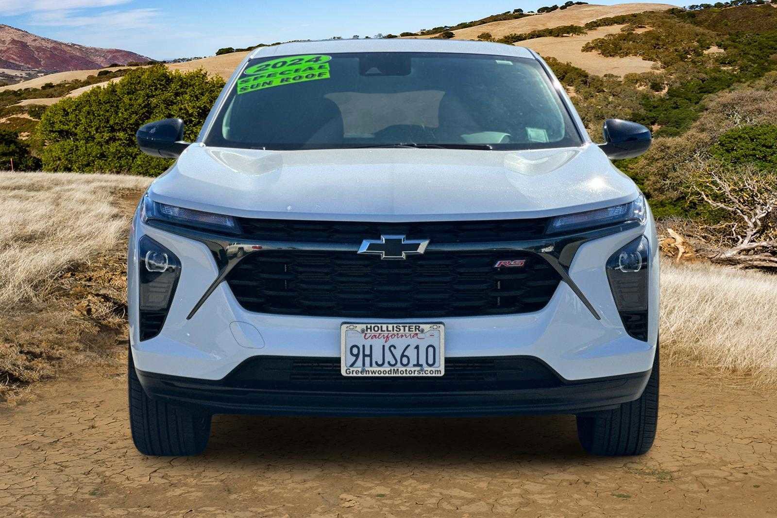 Used 2024 Chevrolet Trax RS w/ Sunroof Package image 9