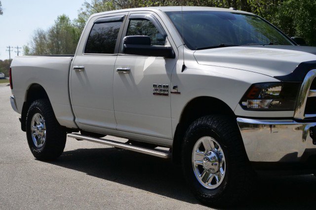Used 2016 RAM 2500 SLT image 31