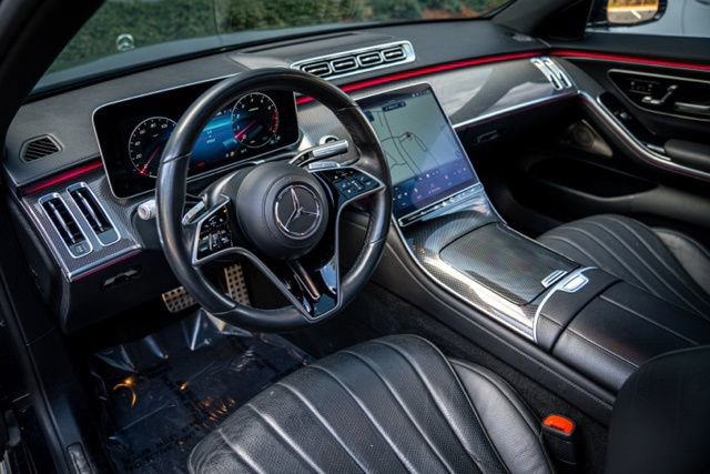 Used 2023 Mercedes-Benz S 500 4MATIC w/ AMG Line image 23