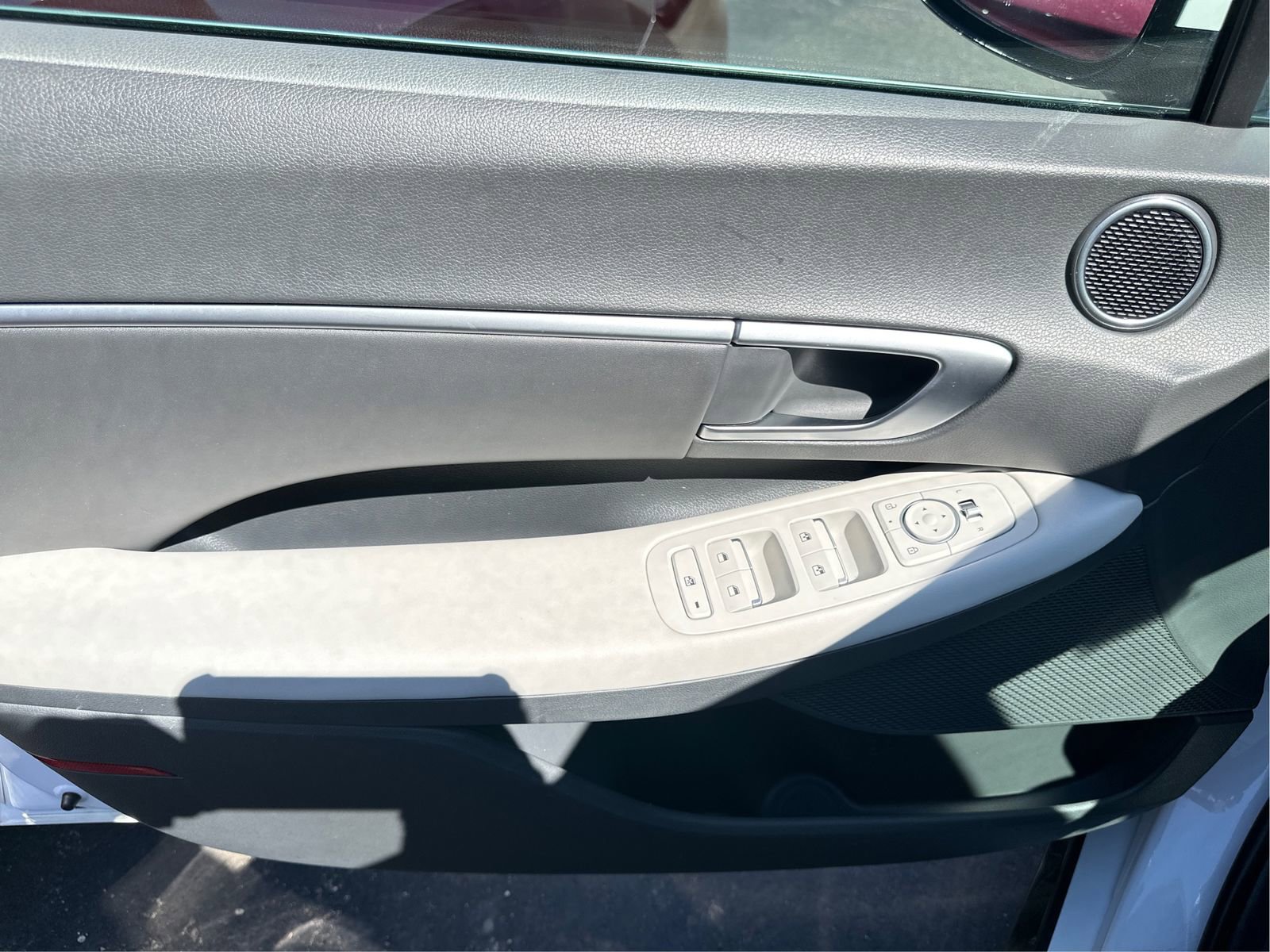 Certified 2024 Hyundai Sonata SEL FWD image 20