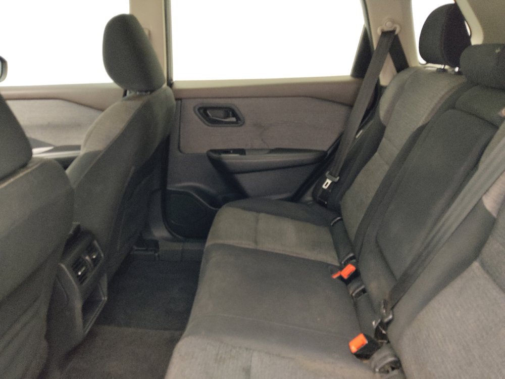 Used 2021 Nissan Rogue S FWD image 18