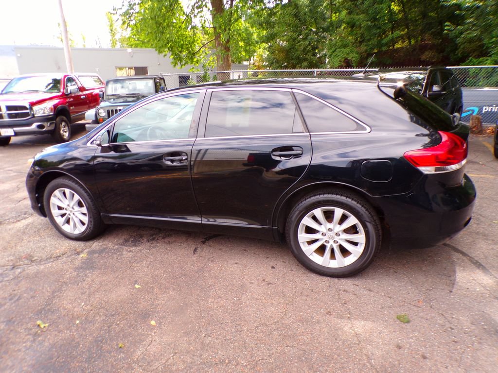 Used 2015 Toyota Venza LE AWD/4WD image 13