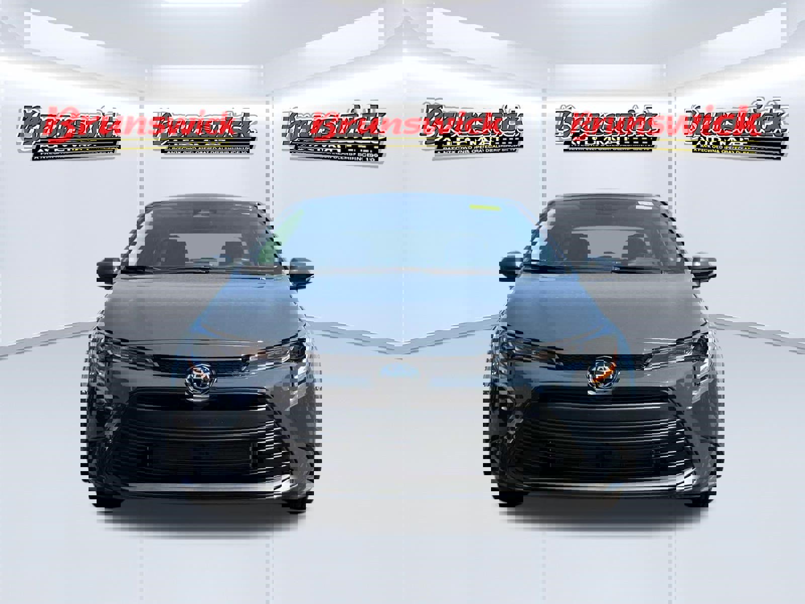 New 2026 Toyota Corolla LE FWD image 2