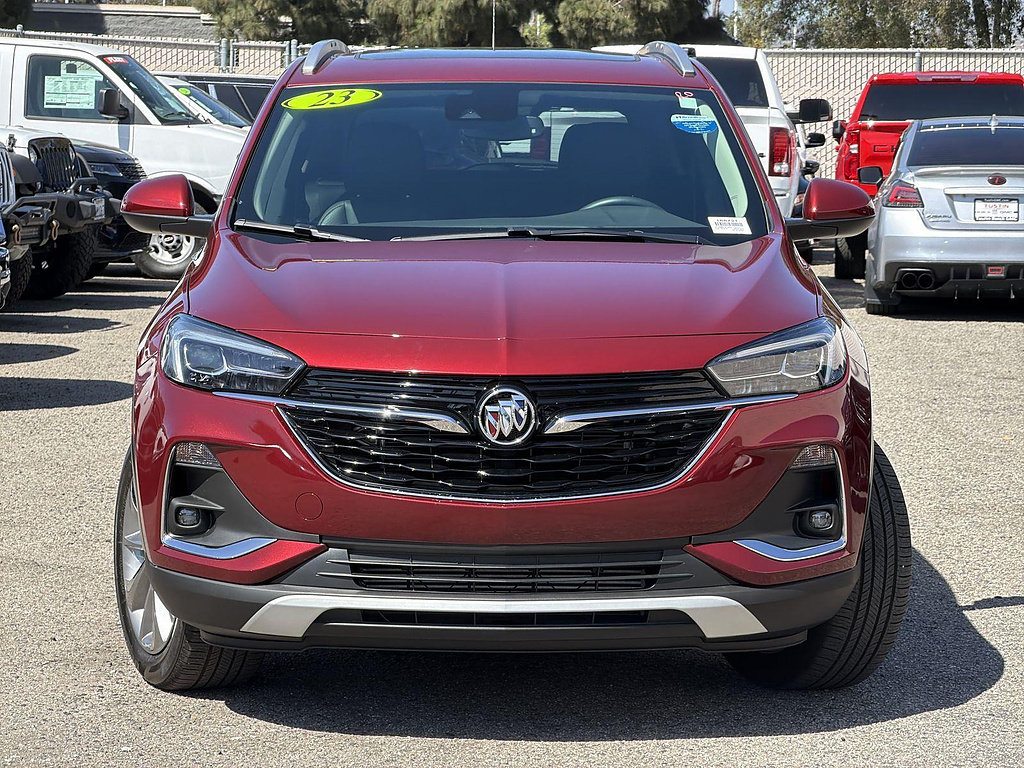 Used 2023 Buick Encore GX Essence w/ Experience Buick Package FWD image 2