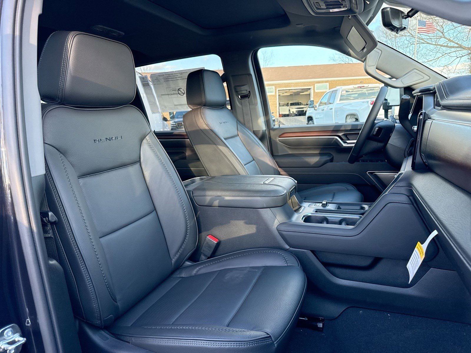 New 2026 GMC Sierra 2500 Denali w/ Denali Reserve Package image 20