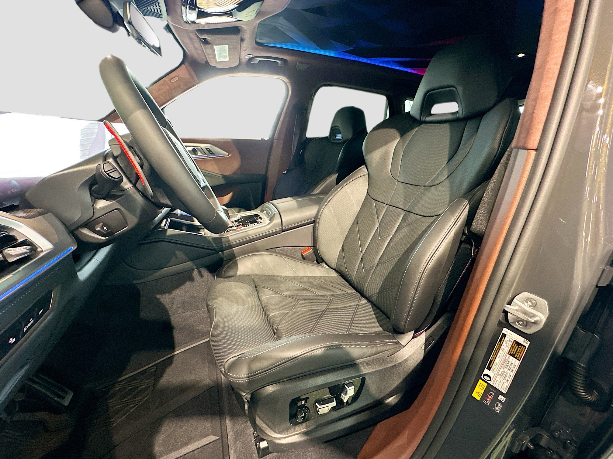 New 2026 BMW XM Label Red image 13