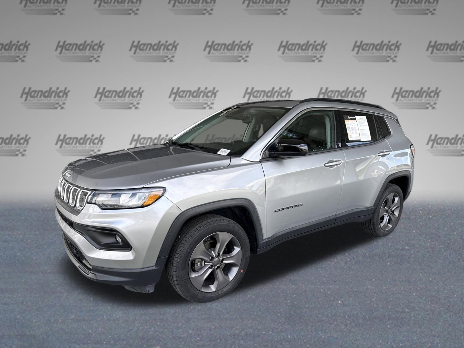 Used 2022 Jeep Compass Latitude image 4