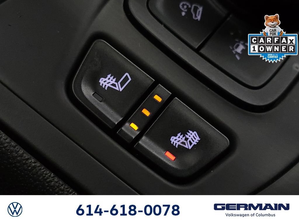 Used 2022 GMC Terrain SLT w/ Infotainment Package II AWD/4WD image 39