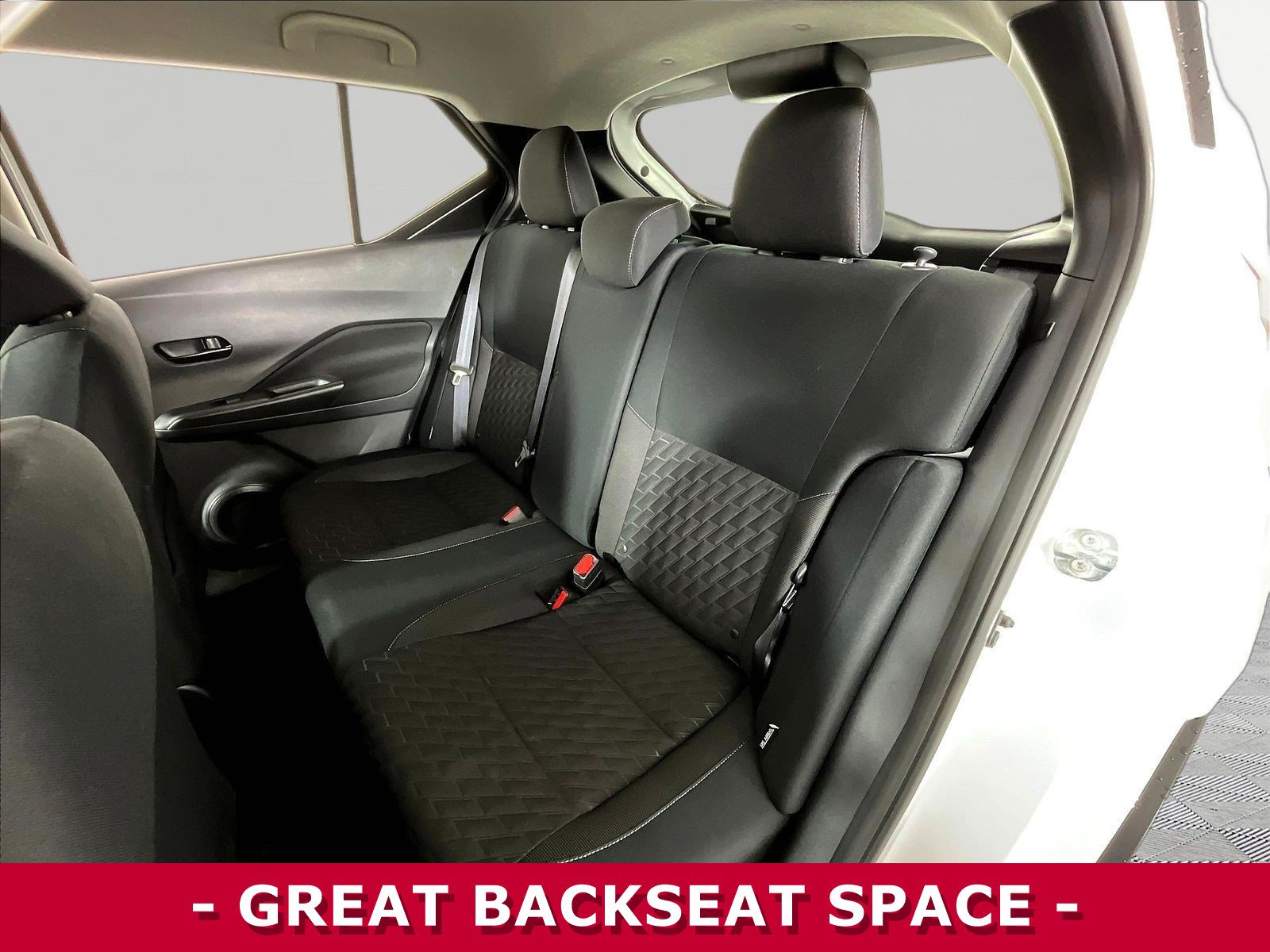 Certified 2022 Nissan Kicks S FWD image 22