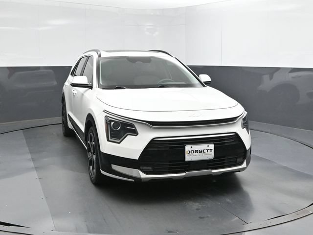 Used 2024 Kia Niro EX Touring FWD image 17