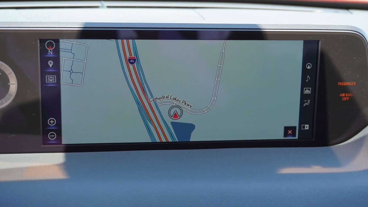 Used 2019 Lexus UX 200 F Sport image 17