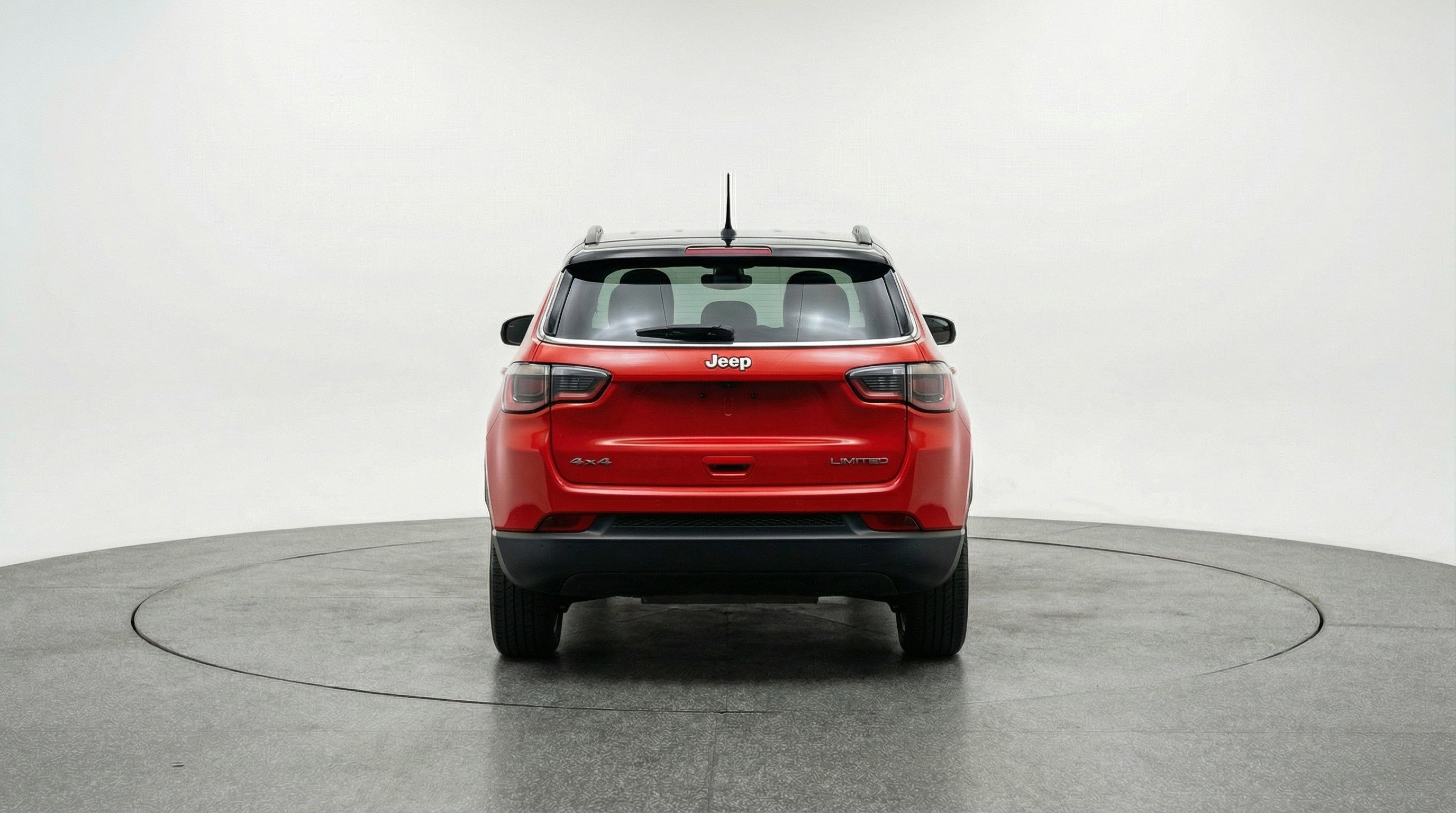 Used 2025 Jeep Compass Limited image 7