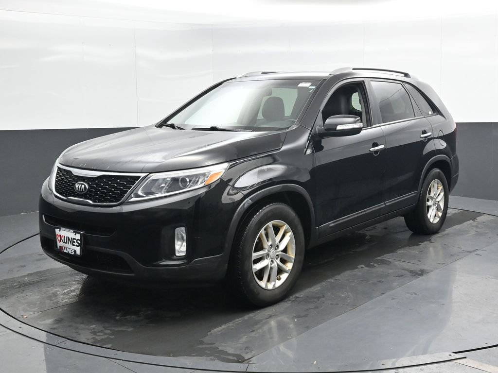 Used 2015 Kia Sorento LX image 6