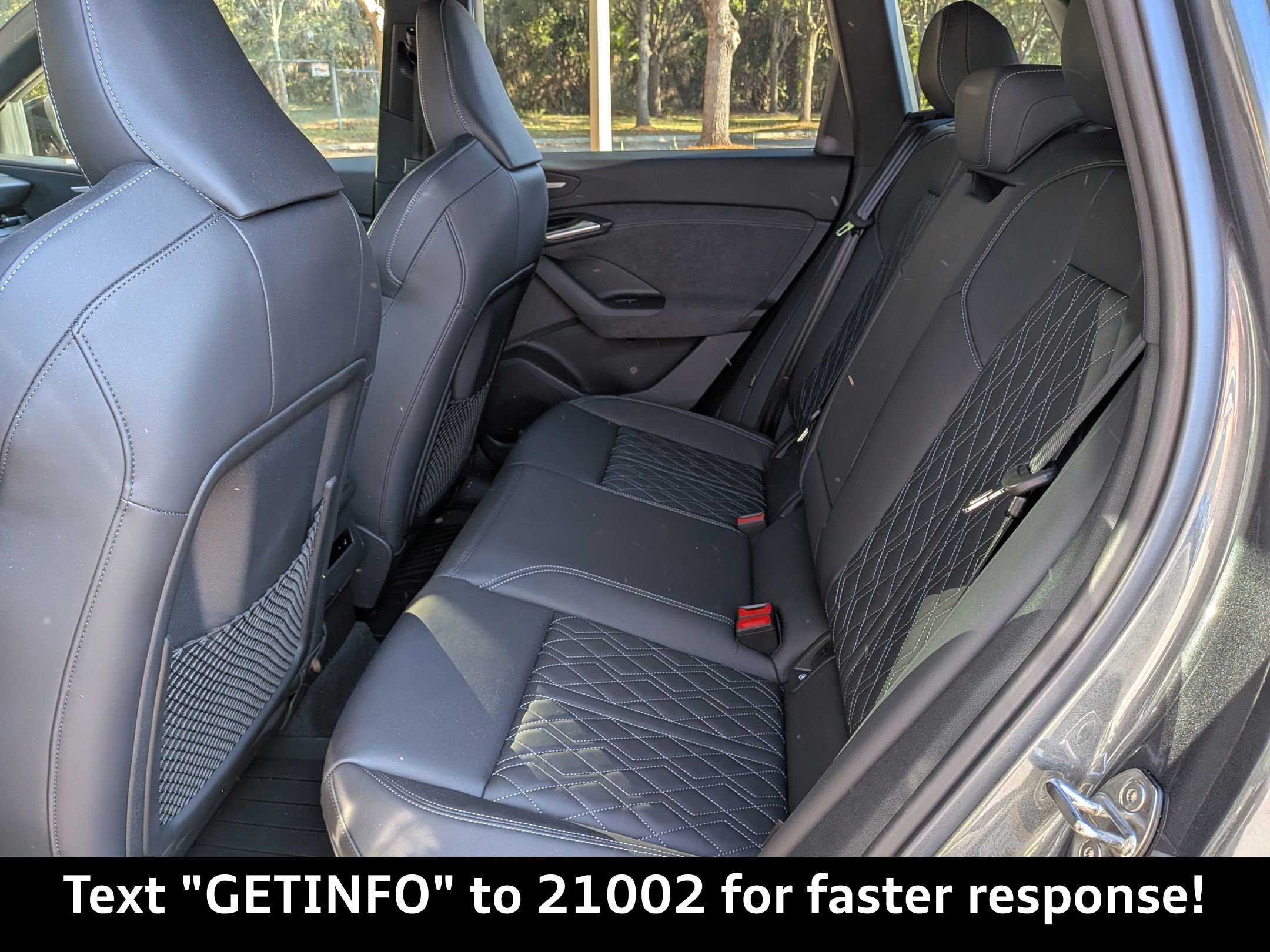 Used 2025 Audi SQ6 e-tron Prestige w/ 21" Black Optic Wheel Package image 16