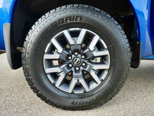 Used 2024 Nissan Frontier SL w/ Technology Package image 32