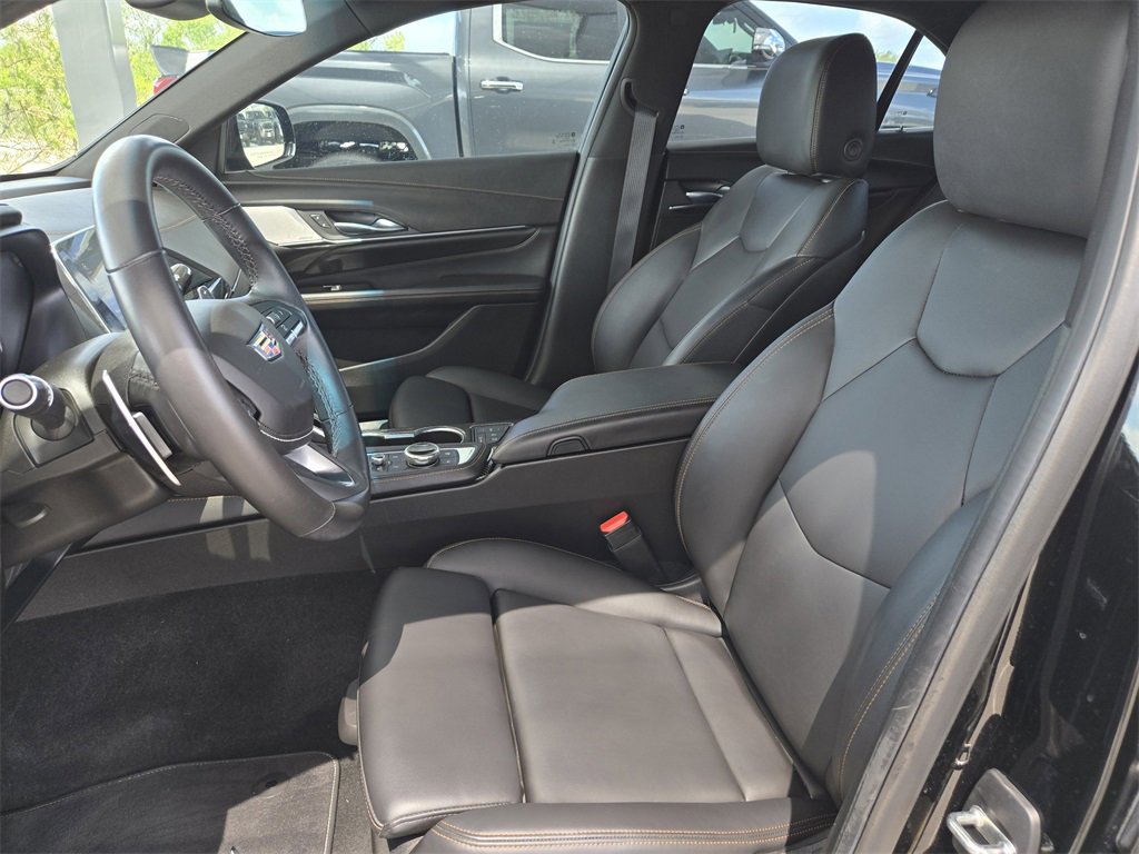 Used 2022 Cadillac CT4 V image 26