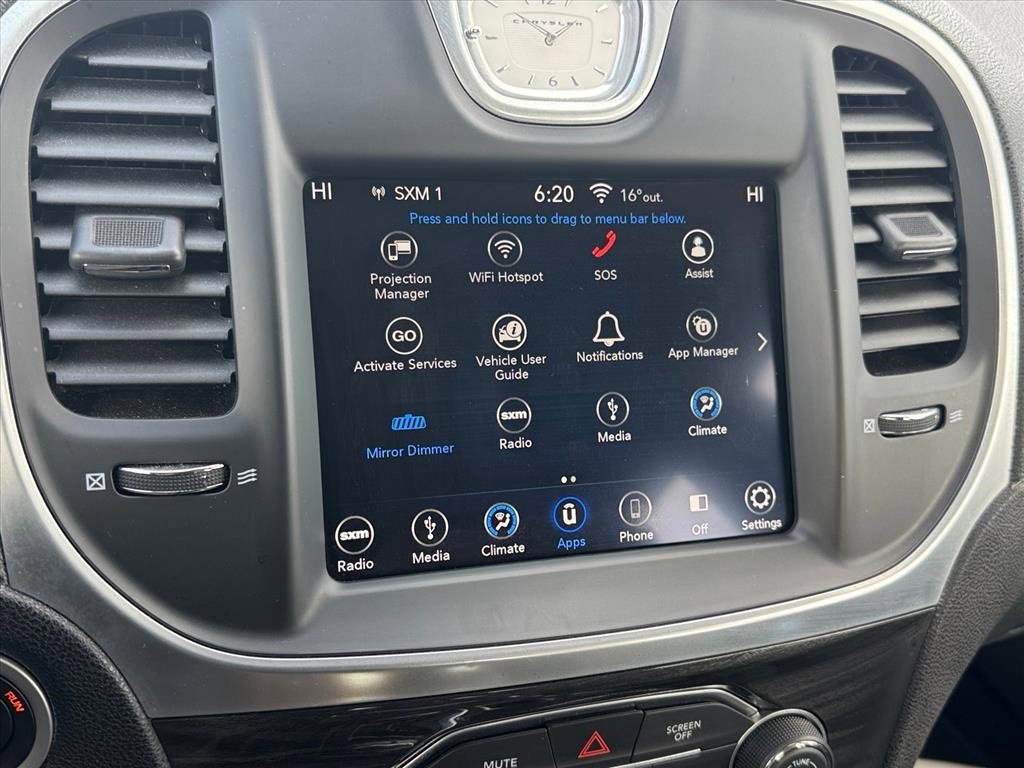 Used 2019 Chrysler 300 Touring w/ Sport Appearance Package image 25