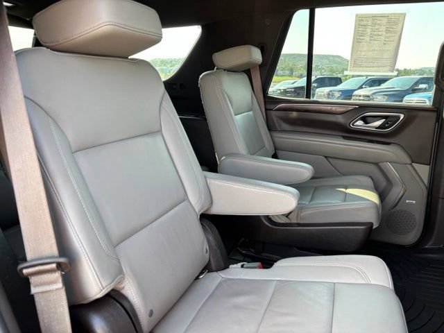 Certified 2022 Chevrolet Tahoe LT w/ Luxury Package AWD/4WD image 24