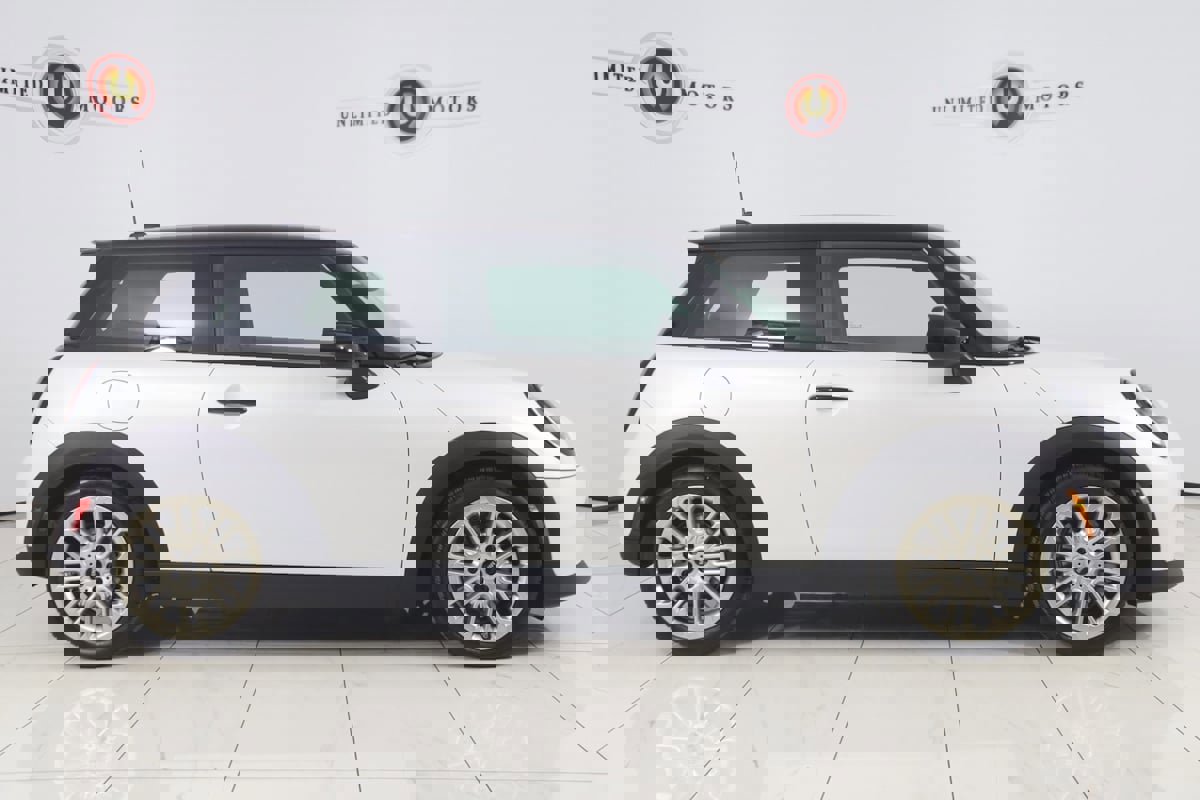 Used 2025 MINI Cooper S image 2