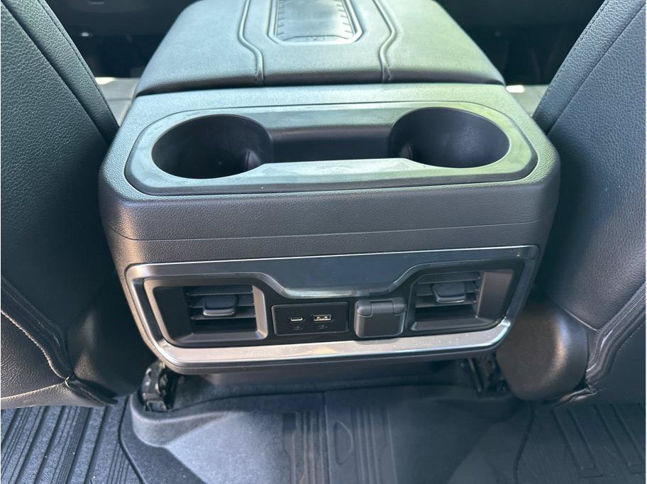 Used 2020 GMC Sierra 1500 Elevation w/ Elevation Value Package AWD/4WD image 19