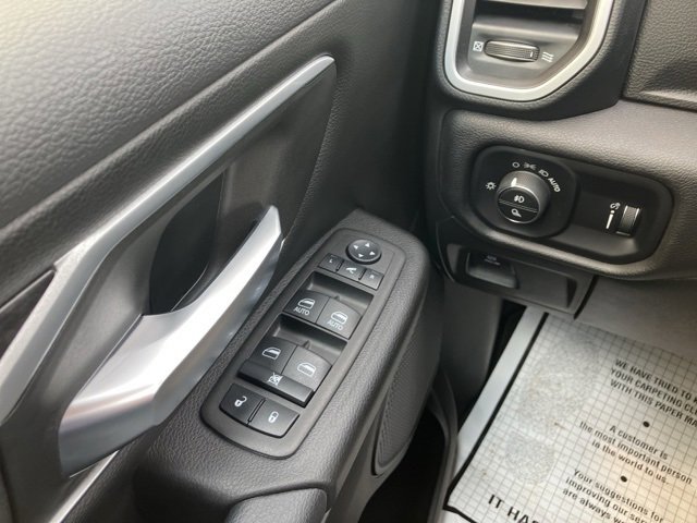 Used 2023 RAM 1500 Big Horn image 15
