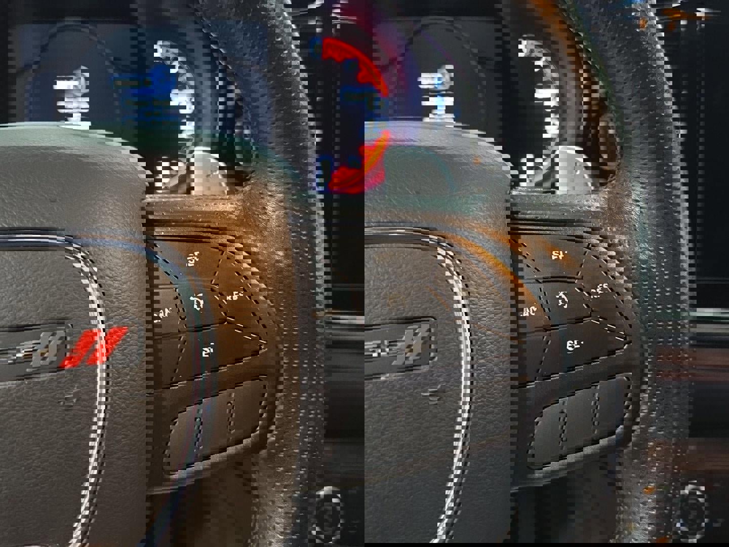 Used 2023 Dodge Durango R/T image 12