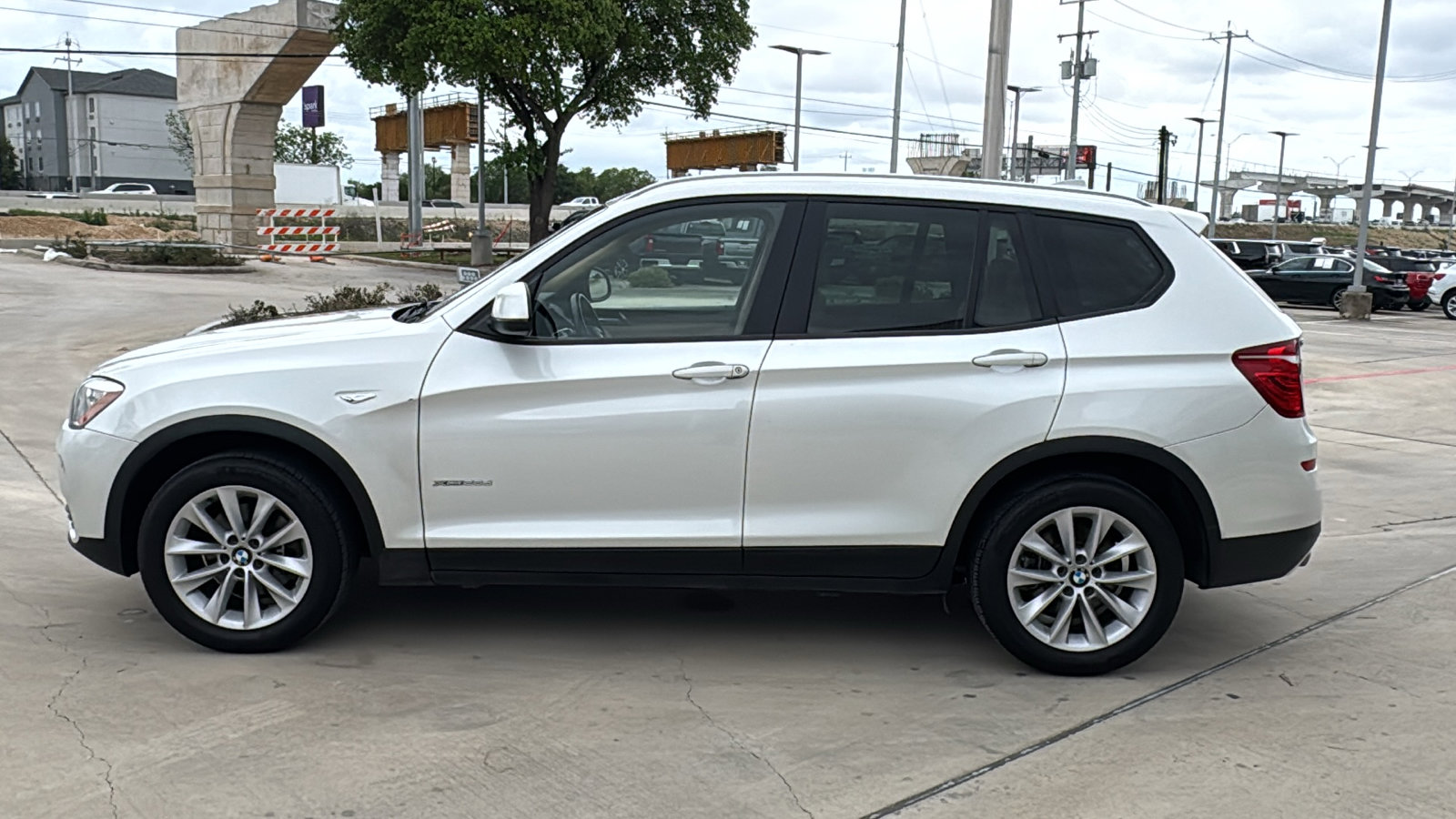 Used 2015 BMW X3 xDrive28d AWD/4WD image 3