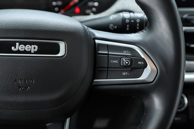 Used 2022 Jeep Compass Latitude AWD/4WD image 26