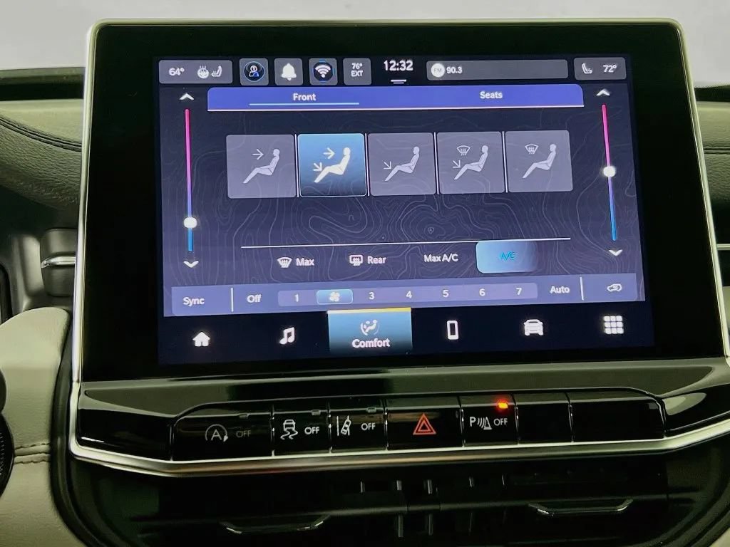 New 2026 Jeep Compass Limited AWD/4WD image 16
