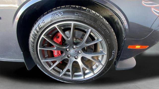 Used 2017 Dodge Challenger SRT w/ Technology Group image 34