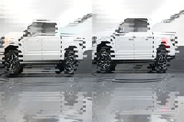 Used 2023 Ford F150 XLT w/ Equipment Group 302A High image 27