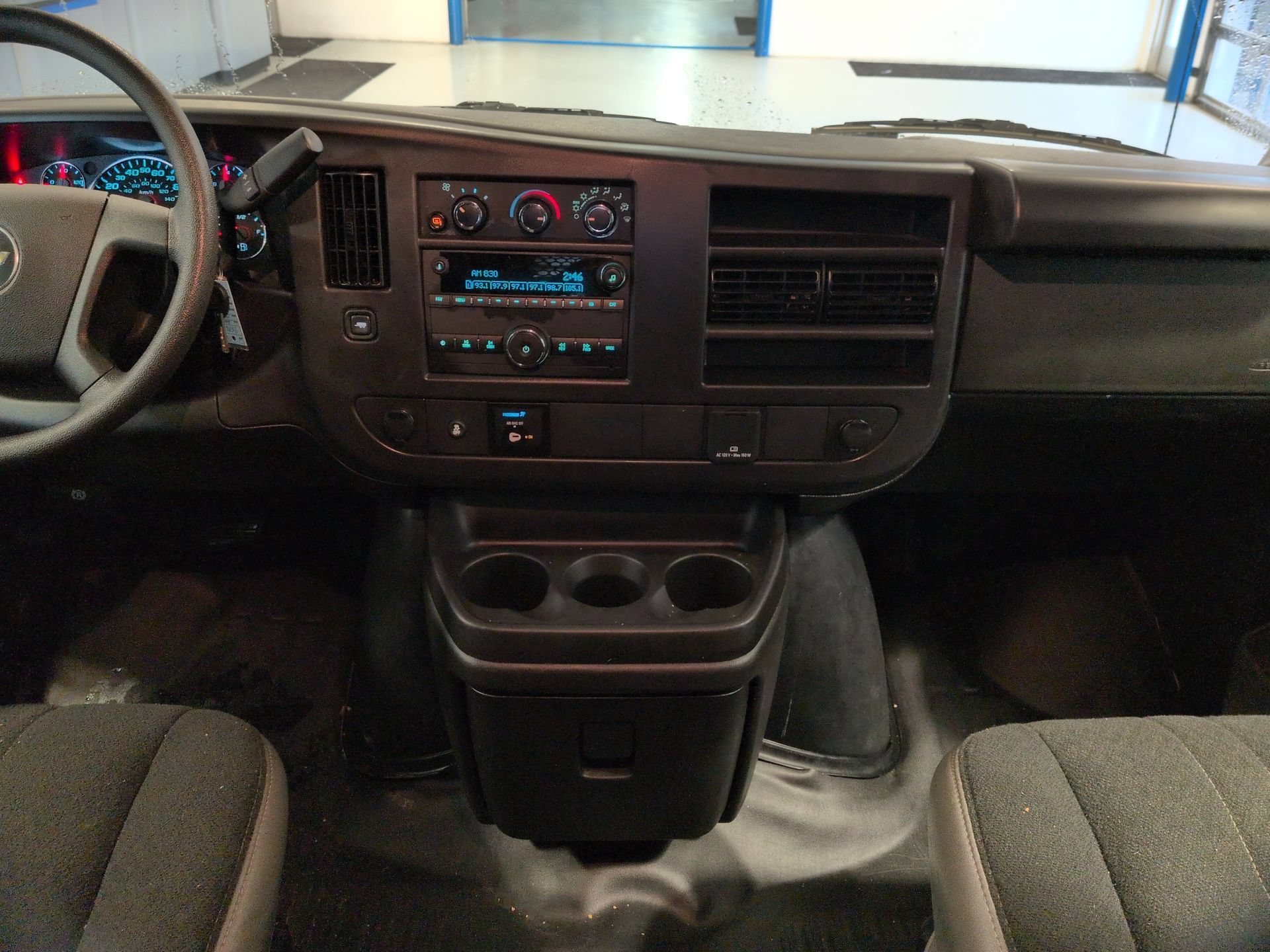 Used 2024 Chevrolet Express 2500 w/ Driver Convenience Package RWD image 18