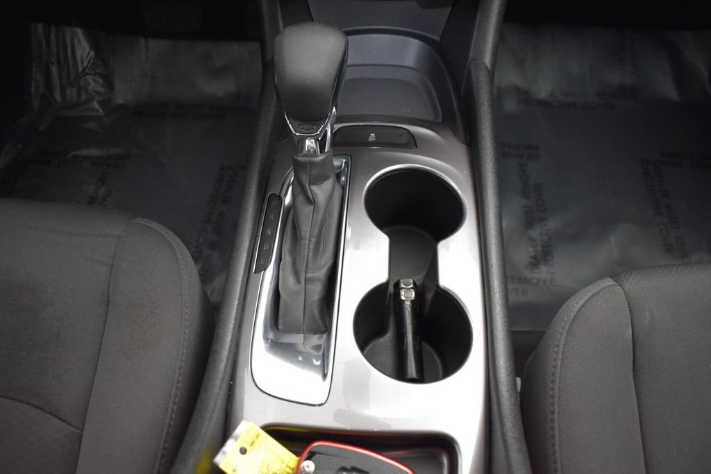 Used 2022 Chevrolet Malibu LS FWD image 16
