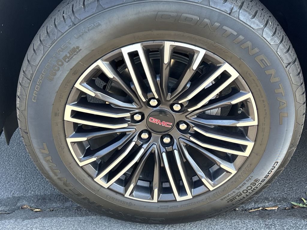 Used 2025 GMC Yukon Elevation image 33