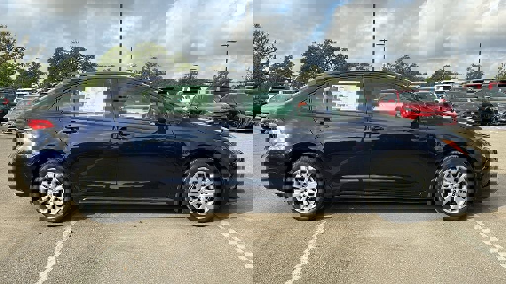 New 2026 Toyota Corolla LE image 4