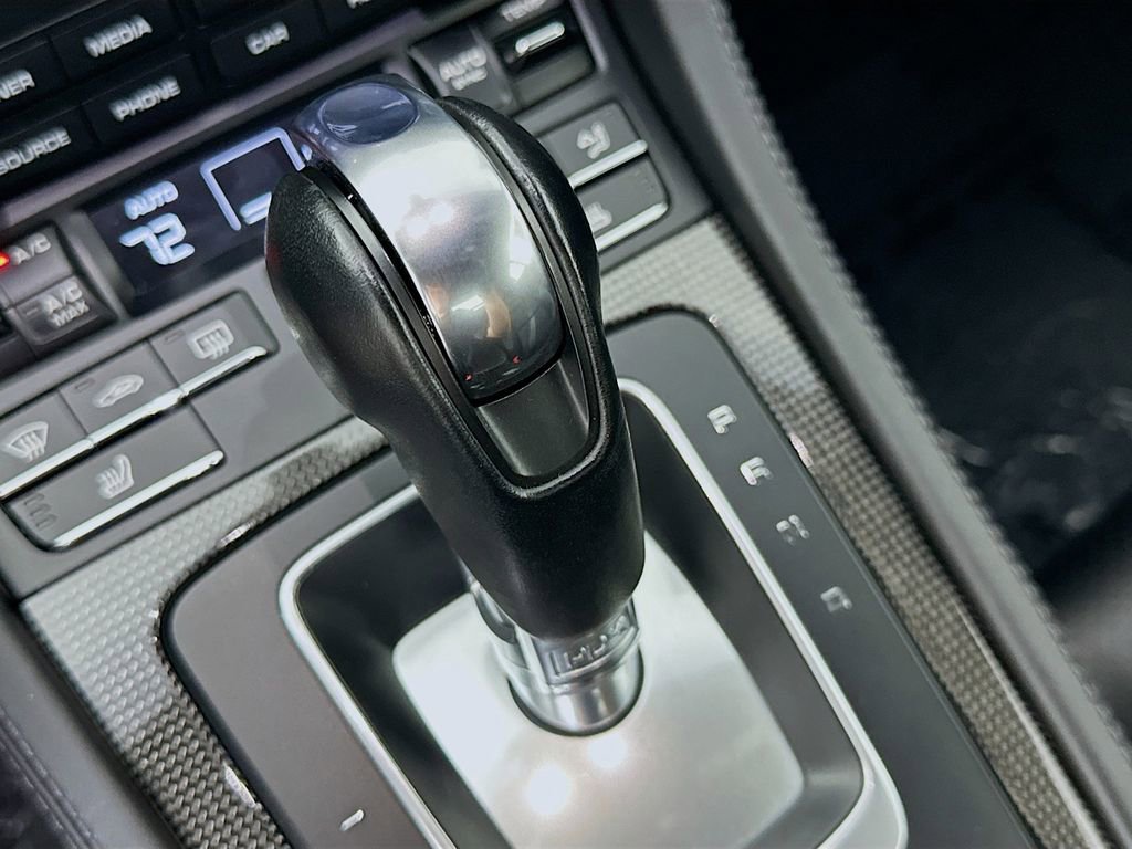 Used 2024 Porsche 718 Cayman GTS RWD image 18