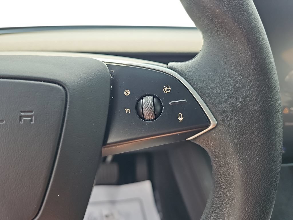Used 2025 Tesla Model 3 Long Range AWD/4WD image 18