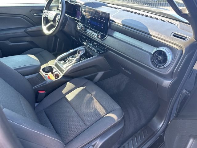 Used 2023 Chevrolet Colorado LT w/ LT Convenience Package II AWD/4WD image 19