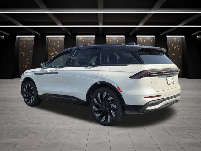 New 2026 Lincoln Nautilus Reserve w/ Jet Appearance Package AWD/4WD image 4