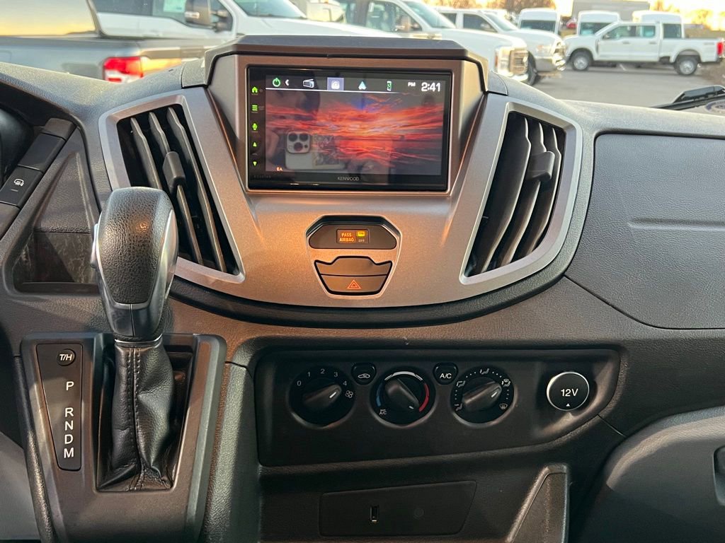 Used 2018 Ford Transit 350 138 DRW w/ Premium Package image 18