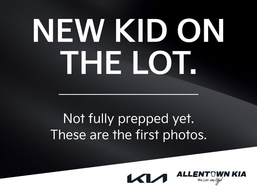 Certified 2025 Kia Sportage EX AWD/4WD image 3