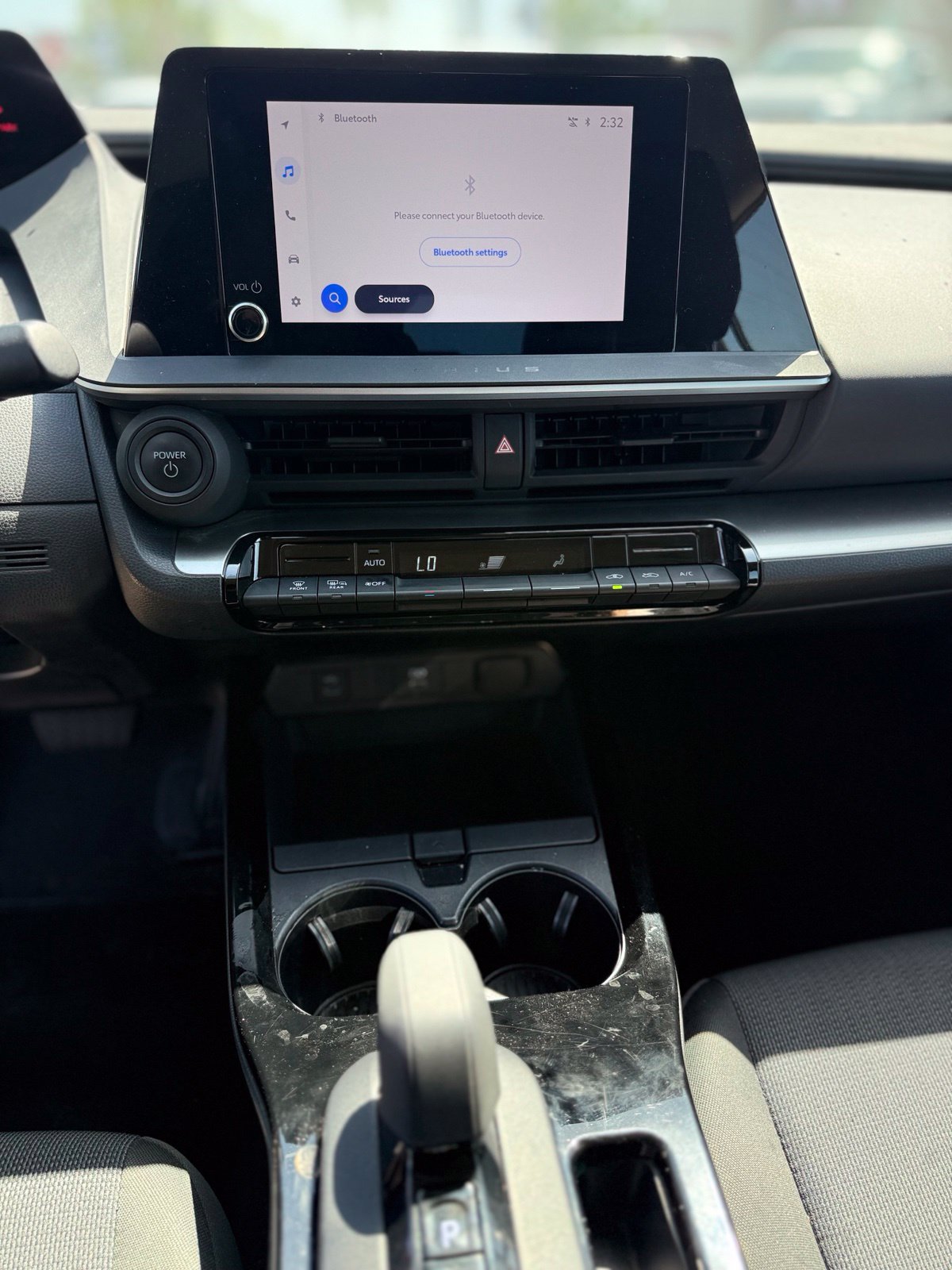 Used 2025 Toyota Prius LE FWD image 8