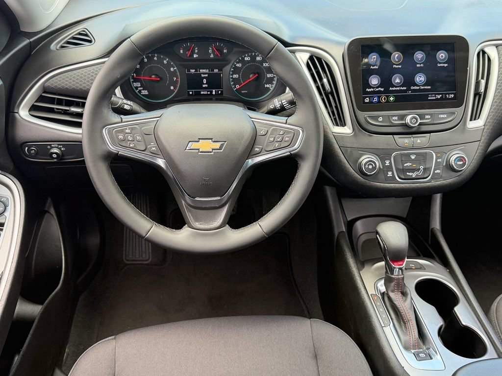 Certified 2024 Chevrolet Malibu RS FWD image 12