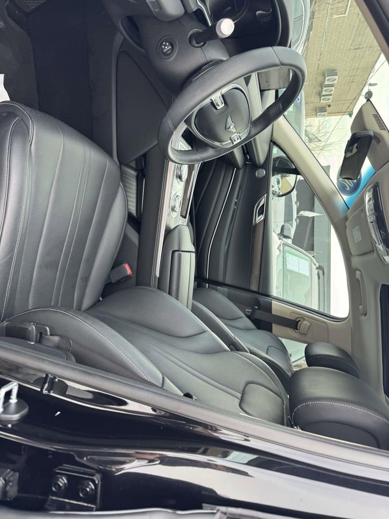 Certified 2023 Genesis GV80 3.5T image 14